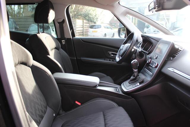 Renault SCENIC 1.3 TCe Limited 140 pk EDC AUTOMAAT,Navigatie,PDC+ Camera