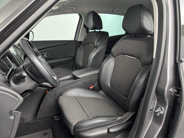 Renault SCENIC 1.3 TCe 140 EDC Bose | Trekhaak | Achteruitrijcamera | LED |