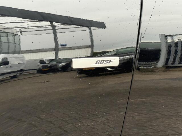 Renault SCENIC 1.3 TCe Bose (Hoge Instap) Trekhaak 1850KG! | Camera | Navigatie | Massage | Dealer Onderhouden