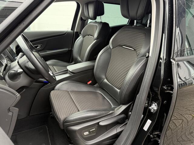 Renault SCENIC 1.3 TCe Bose (Hoge Instap) Trekhaak 1850KG! | Camera | Navigatie | Massage | Dealer Onderhouden