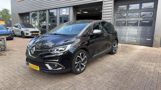 Renault SCENIC 1.3 TCe 140pk Automaat Intens Panoramadak Trekhaak Navi Camera Dodehoek 20" LM Dealeronderhouden