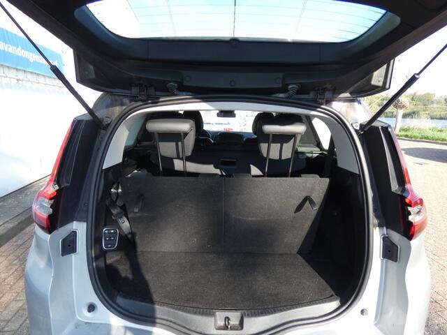 Renault SCENIC 1.3 TCE LIMITED 7P.Navi,Camera,Trhaak,Led