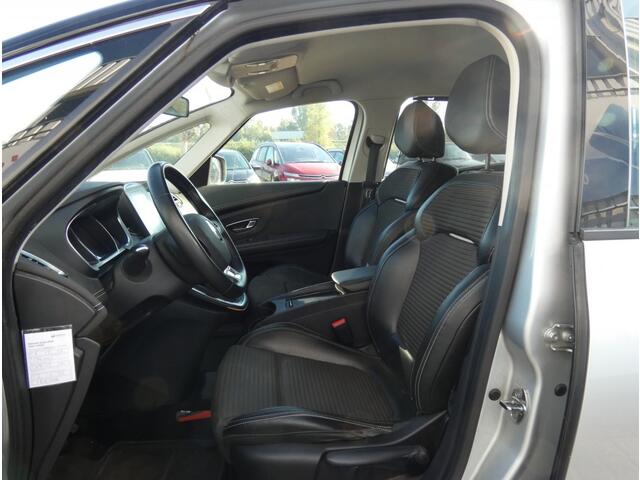 Renault SCENIC 1.3 TCE LIMITED 7P.Navi,Camera,Trhaak,Led