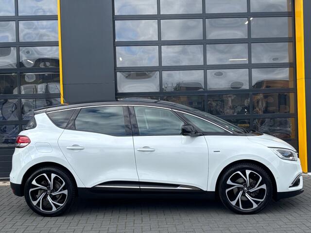 Renault SCENIC 1.3 TCe 140 EDC Automaat Black Edition Panodak Trekhaak
