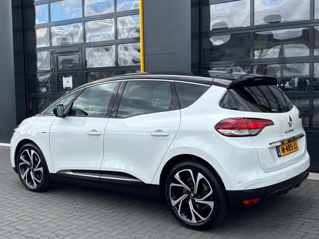 Renault SCENIC 1.3 TCe 140 EDC Automaat Black Edition Panodak Trekhaak
