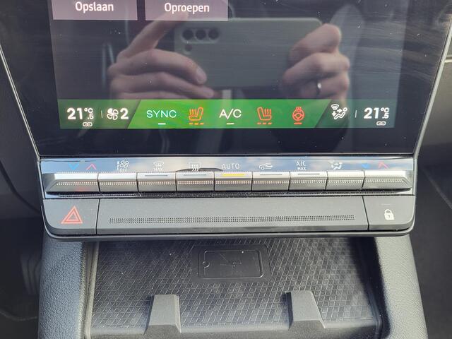 Renault SCENIC E-Tech EV87 long range iconic Automaat / Pack Augmented Vision / Solarbay panoramadak /Harman Kardon Audio / Navigatie / Apple Carplay / Android Auto /