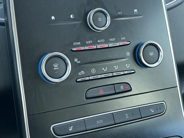 Renault SCENIC 1.3 TCe Limited Automaat / 1.800 kg trekgewicht / Apple carplay / Android auto / Stoelverwarming / Cruise control / Climate control / Parkeersensoren voor en achter /