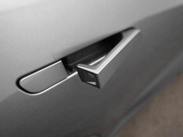 Renault SCENIC E-Tech Electric EV87 Long Range Techno - RIJKLAARPRIJS - Achteruitrijcamera - Adaptive Cruise Control - Apple Carplay - Android Auto - Stoel- en Stuurverwarming!