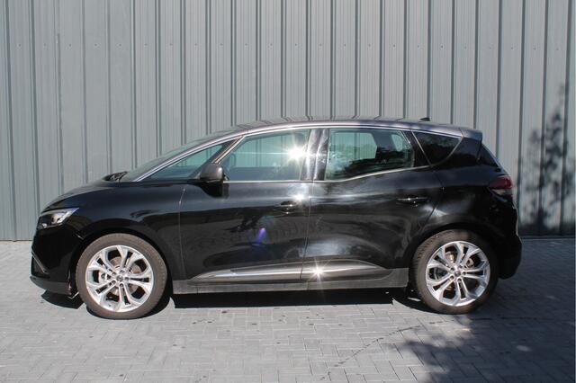 Renault SCENIC 1.3 TCe 140 EDC Automaat Intens * TREKHAAK *