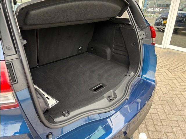 Renault SCENIC 1.3 TCe140 BOSE