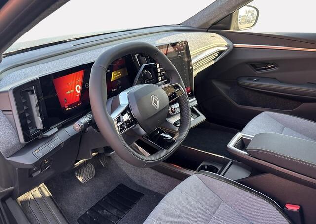 Renault SCENIC E-Tech EV60 comfort range techno - Demo / pack light & sound