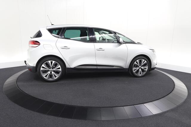 Renault SCENIC TCe 130 Intens | Trekhaak | Camera | Panoramadak | Navigatie
