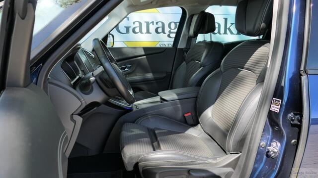 Renault SCENIC TCe 140 EDC Automaat Bose