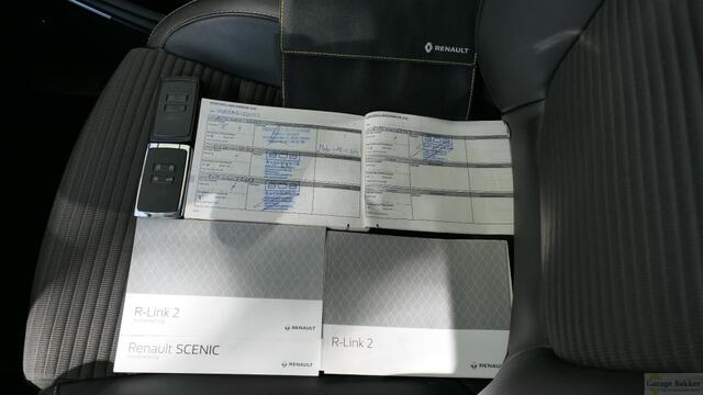 Renault SCENIC TCe 140 EDC Automaat Bose