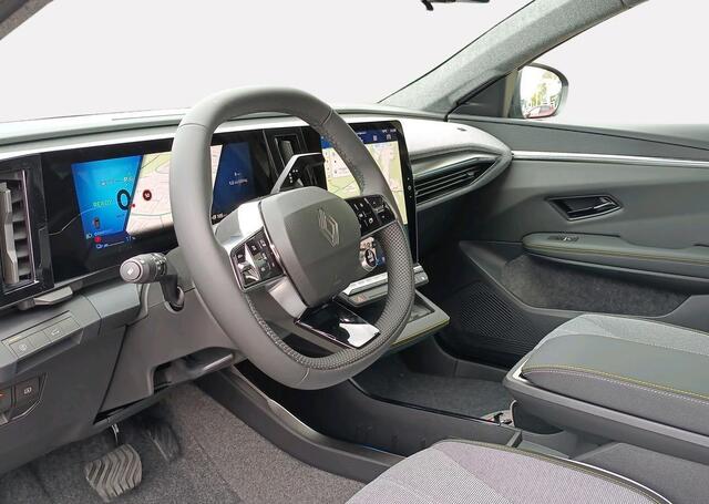 Renault SCENIC E-Tech EV87 long range techno - pack advanced driving assist & augmented vision