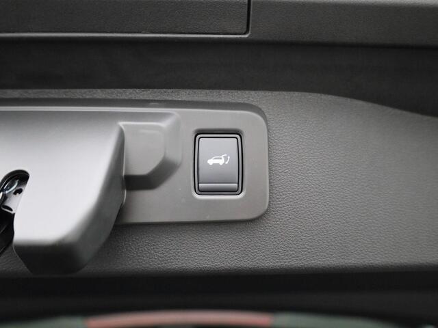 Renault SCENIC E-Tech long range techno | Pack Advanced Driving Assist & Augmented Vision | Stoel- & Stuurwielverwarming | Elektrische Achterklep | Android Automotive | Keyless | 19" LMV 'Streamline' | Draadloze Smartphonelader | Warmtepomp | Draadloze Apple Carplay & A