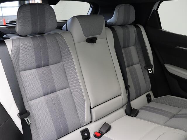 Renault SCENIC E-Tech EV87 long range iconic | VERWACHT | Solarbay panoramisch dak | Harman kardon | Stoelmassage | Stoel- en stuurwielverwarming | Pack augmented vision |