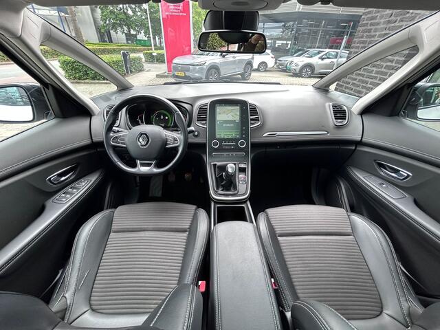 Renault SCENIC 1.2 TCe Bose | Trekhaak | Panoramadak |