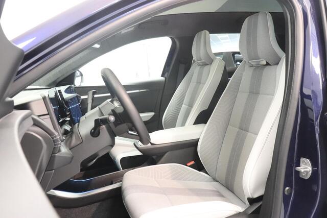 Renault SCENIC EV87 long range iconic | Solarbay pano | el. stoelen & achterklep | SoH 98,4% | Warmtepomp | Apple Carplay & Andriod Auto | Adaptieve cruise |