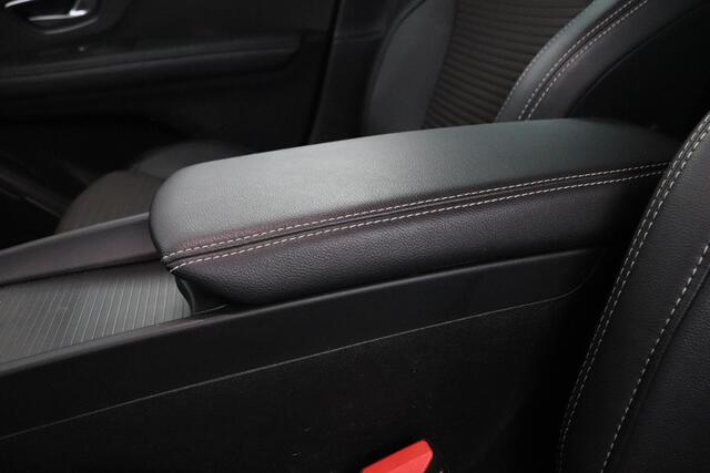 Renault SCENIC 1.3 TCe 140 EDC Intens | Automaat | 1e Eigenaar |