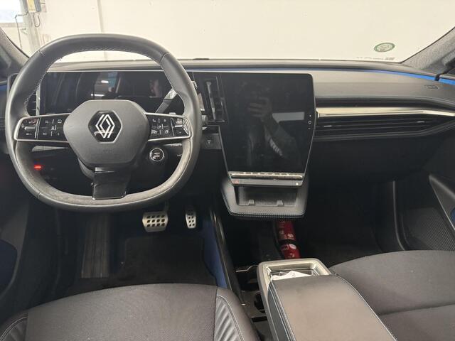 Renault SCENIC EV87 long range Esprit Alpine | Navigatie | Camera | Panoramadak | Stoelverwarming | All-Season Banden | Warmtepomp |