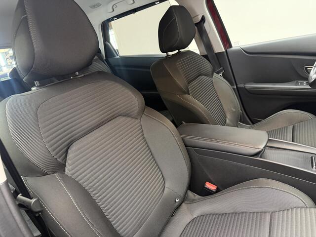 Renault SCENIC 1.2 TCe Zen | 20 '' lm velgen | Parkeersens voor en achter | Clima 2 zone | Trekhaak
