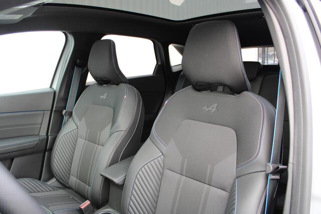 Renault Symbioz 1.6 E-Tech hybrid 145 esprit Alpine | PANORAMADAK | STOEL-/STUURVRERWARMING | ADAPTIVE CRUISE | NAVIGATIE