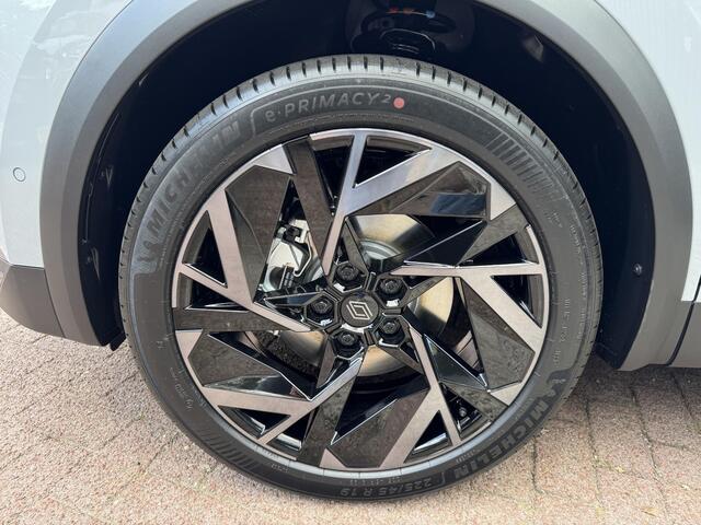 Renault Symbioz 1.6 E-Tech 145 esprit Alpine+Pack Light&Sound!!