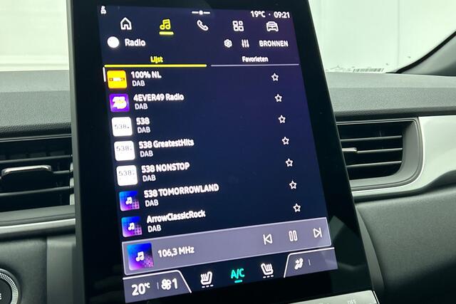 Renault Symbioz 1.6 E-Tech full hybrid 145 evolution Carplay, Camera, Keyless Leseman