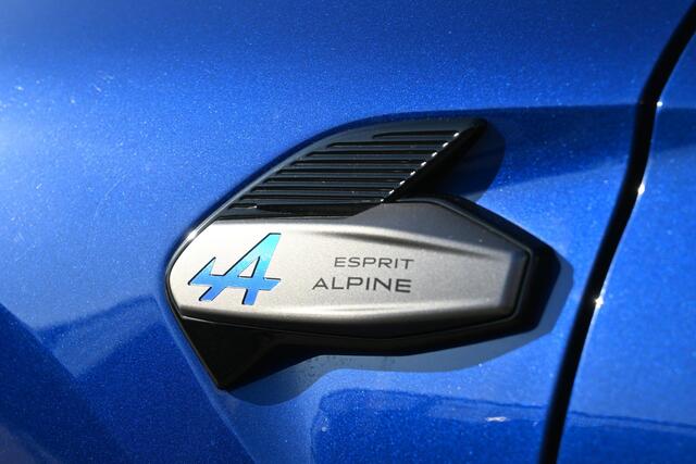 Renault Symbioz E-Tech full hybrid 145 esprit Alpine | AUTOMAAT | STUUR/STOELVERWARMING | CAMERA | NAVI | CRUISE CONTROL | APPLECARPLAY/ANDROIDAUTO | CLIMATE CONTROL | PDC | LMV