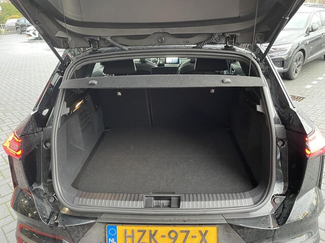 Renault Symbioz 1.6 E-Tech full hybrid 145 esprit Alpine / PACK LIGHT & SOUND / ALL SEASON BANDEN / STUURWIEL VERWARMING / ADAPTIVE CRUISE CONTROLE / EXTRA GARANTIE