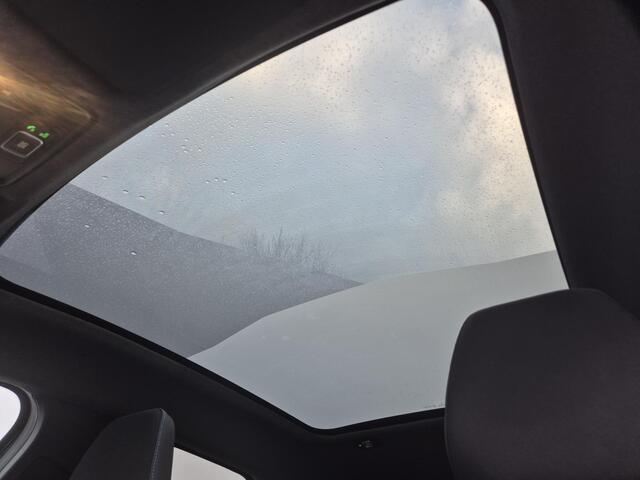 Renault Symbioz 1.6 E-Tech full hybrid 145 esprit Alpine Automaat / Fabrieksgarantie tot 05-2027 / All season banden / Pack Driving & Comfort Premium / panoramadak var. transparantie / Rondomzicht camera / Elektrische achterklep / Adaptief cruise control / Apple Carplay