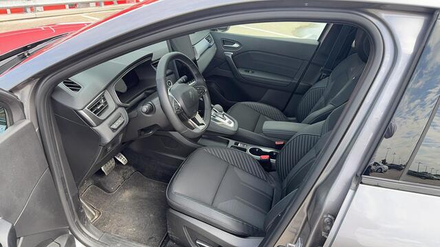 Renault Symbioz 1.6 E-Tech full hybrid 145 esprit Alpine / Panoramadak / Navigatie / Camera