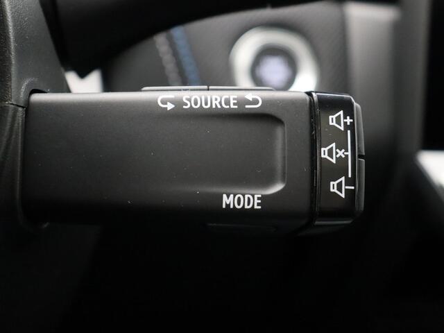 Renault Symbioz E-Tech full hybrid 160pk esprit Alpine | Vijf jaar garantie | Active driver assist | Harman Kardon | Panoramisch dak |