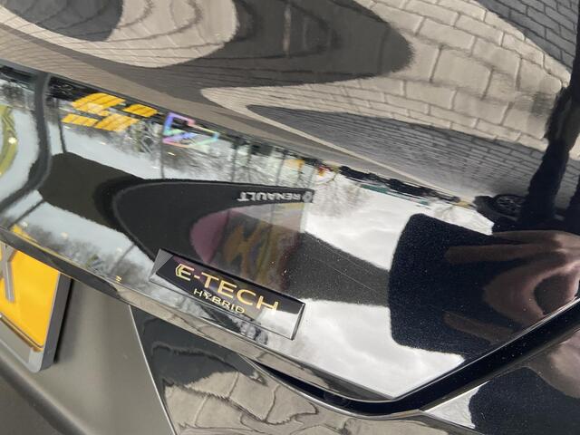 Renault Symbioz 1.6 E-Tech full hybrid 145 techno / ZEER LAGE KMSTAND / CLIMATE CONTROL / PDC + CAMERA / PACK WINTER / APPLE & ANDROID CARPLAY /