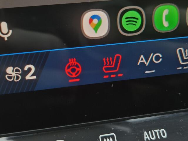 Renault Symbioz 1.6 E-Tech full hybrid 145 esprit Alpine Automaat / Fabrieksgarantie tot 05-2027 / Panoramadak / Elektr. Stoelen / Stoel & Stuurwiel Verwarming / Adaptieve Cruise Control / 360 Camera / Navigatie / Apple Carplay & Android Auto / Elektrisch bedienbare ach