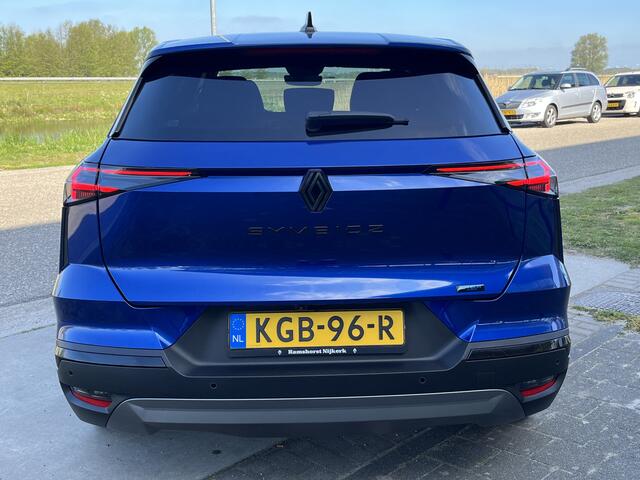 Renault Symbioz 1.6 E-Tech full hybrid 145PK esprit Alpine / 360 Camera / Blind spot warning / Elek.stoel / Stoelverw. + Stuurverw. / Keyless /