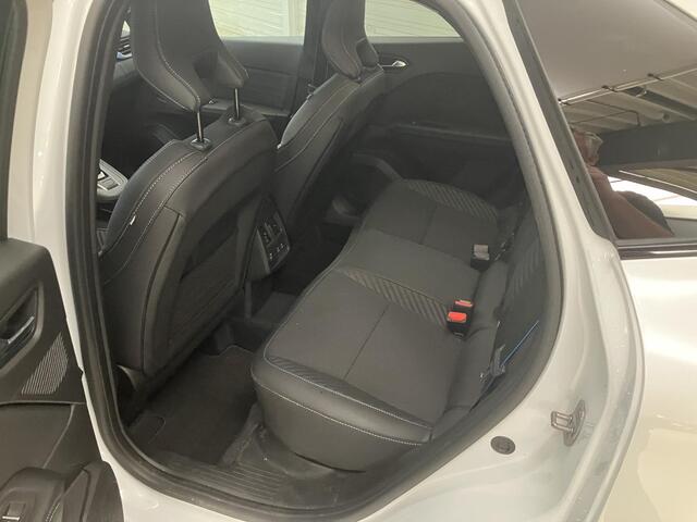 Renault Symbioz 1.8 E-Tech full hybrid 160 esprit Alpine / Demonstratieauto / Harman Kardon Audio / Panoramadak / Google Maps Navigatie / 360 Graden Camera / Stoel- en Stuurverwarming / Verwarmde Voorruit / Elektrische Kofferbak / Elektrische Stoelverstelling / Sportstoe