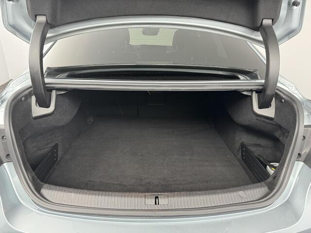 Renault TALISMAN 1.3 TCe 160 Business Intens | Navigatie | Achteruitrijcamera | Cruise Control |