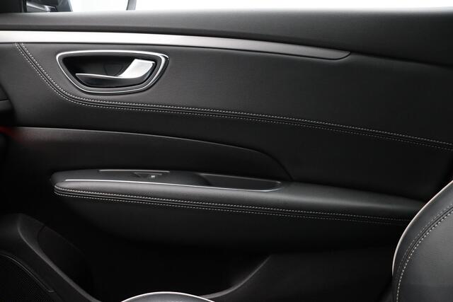 Renault TALISMAN 160pk TCe Business Intens | Stoelverwarming | Stuurwielverwarming | Stoelmassage | Achteruitrijcamera |