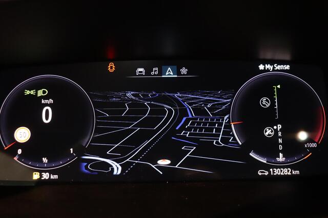 Renault TALISMAN 1.3 TCe Business Intens | Stuur & Stoelverwarming | Trekhaak | Camera | Climate control | Navigatie | AppleCarplay AndroidAuto | LED koplampen |