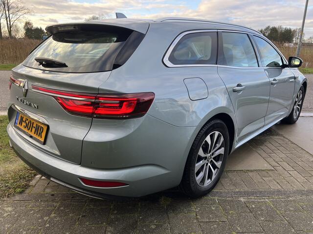 Renault TALISMAN Estate 1.3 TCe 160 PK Business / Dealer onderhouden / Adaptive Cruise / Climate / Camera /