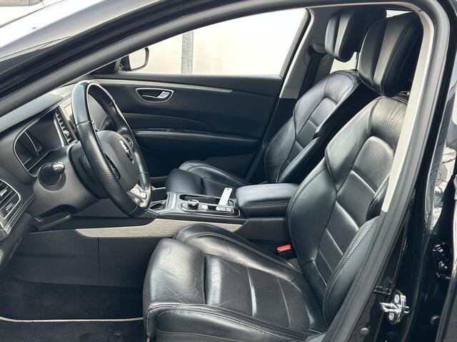 Renault TALISMAN Estate 1.6 TCe Initiale Paris | Automaat | Leder | Stoelverwarming/Koeling | Camera | Bose Audio | Elektrische Trekhaak
