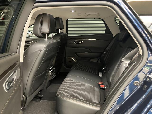 Renault TALISMAN Estate 1.6 TCe INTENS/PDC/CAM/DODE HOEK/EL A KLEP/BOSE/STOEL VERW/ENZ