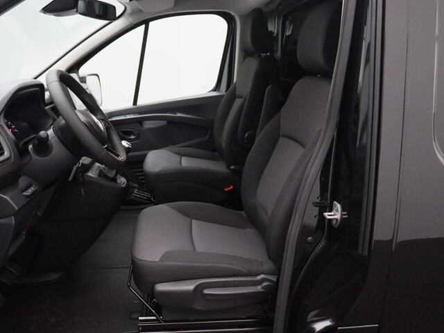 Renault TRAFIC L1H1 T29 dCi 110 Comfort | Demo | Achterdeuren (180°) met ramen, wisser en verwarming | Pack Vision | Automatisch dimmende binnenspiegel | EASY LINK navigatie met DAB+ radio | Elektronisch geregelde airconditioning | Voorstoel en in hoogte verstelbaar ver