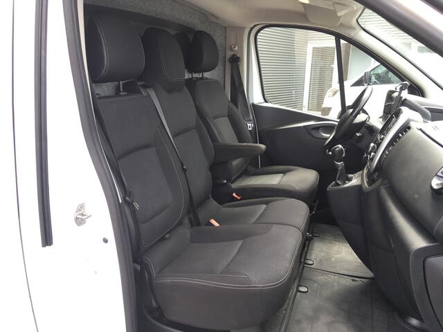 Renault TRAFIC 2.0 dCi L2 145 pk Aut. LED/ Stoelverw./ Camera/ PDC/ Cruise/ Clima/ Trekhaak