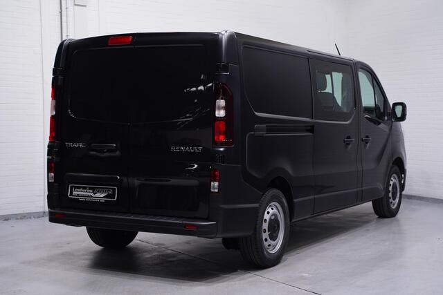 Renault TRAFIC 2.0 DCi 170 pk Aut. Dubbel Cabine 2x Schuifdeur LED Koplampen, Navi, Cruise Control, PDC achter, 5-Zits