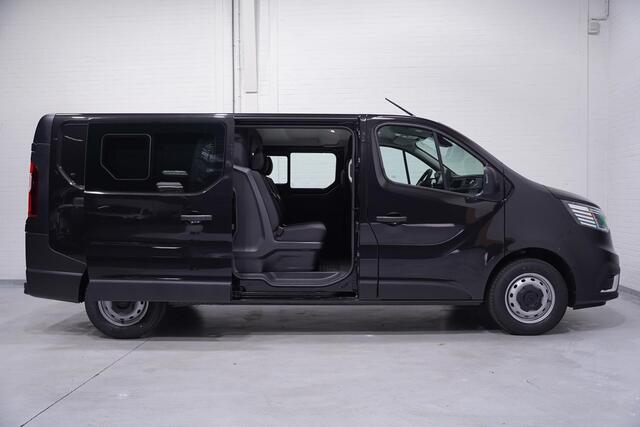 Renault TRAFIC 2.0 DCi 170 pk Aut. Dubbel Cabine 2x Schuifdeur LED Koplampen, Navi, Cruise Control, PDC achter, 5-Zits