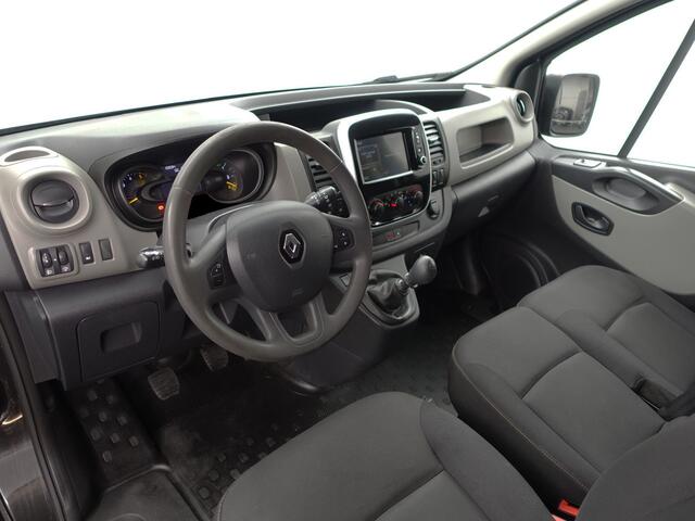 Renault TRAFIC 1.6 dCi T29 L2 Luxe- Dubbele Cabine, 6 Pers, Park Assist, Trekhaak, Cruise, Clima