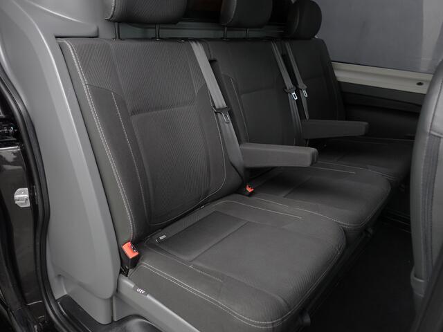 Renault TRAFIC 1.6 dCi T29 L2 Sportline- Dubbele Cabine, 5/6 Pers, Trekhaak, Navi, Sidebars, Clima, Sport Interieur